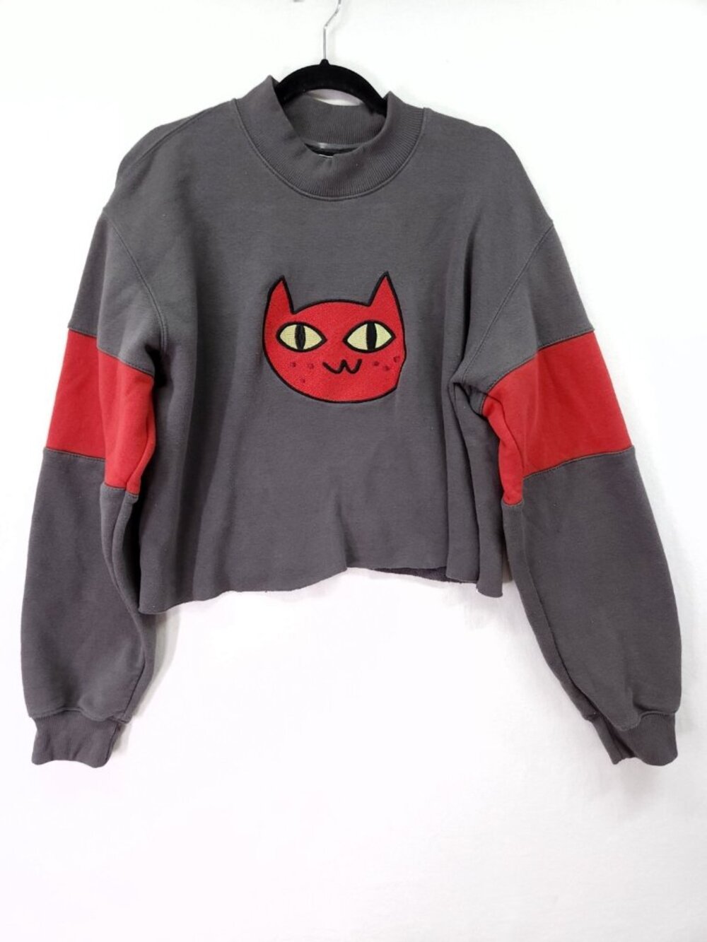 Steady Hands Marceline Cat Cut Off Crop Sweatshirt Adventure Time Size Medium